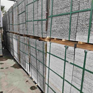 巴中芙蓉白地铺石，石材地铺石