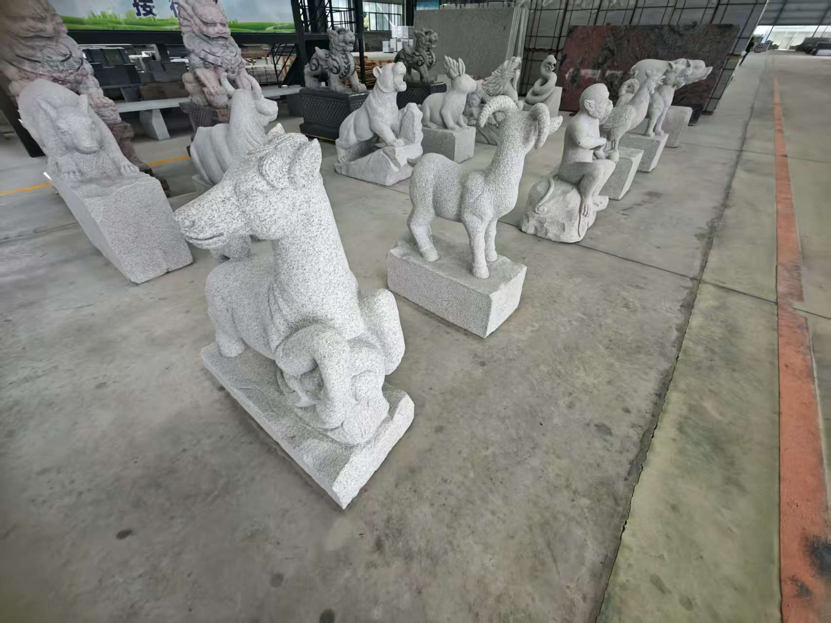 巴中芝麻白雕刻 十二生肖 异形雕刻